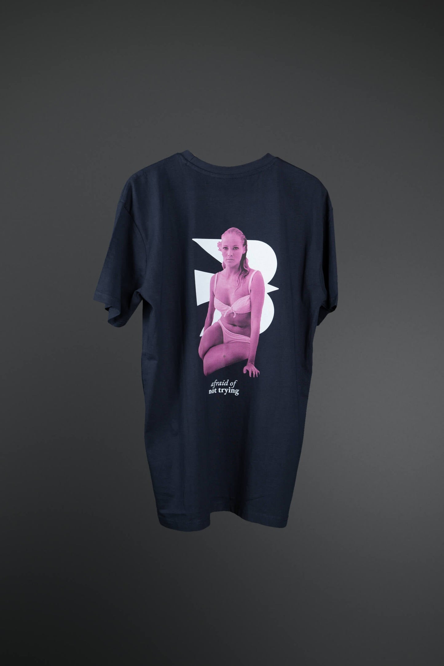 T-Shirt | #AONT | Ursula Oltremare